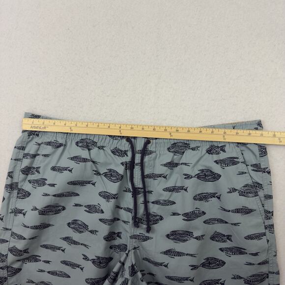 L.L.Bean Dock Shorts XXL Blue Fish Print Classic Fit NWT - Picture 5 of 10